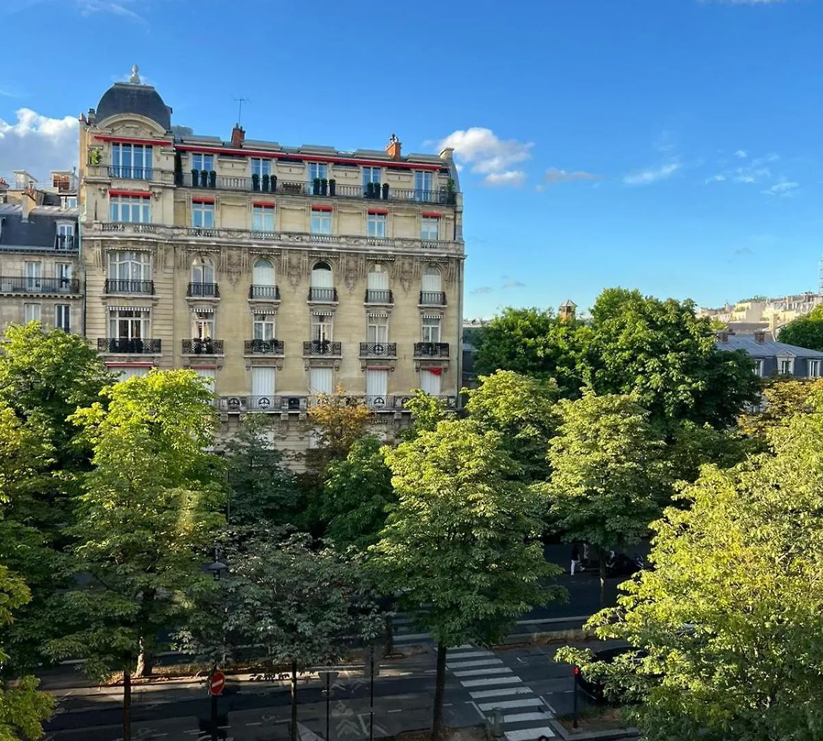 4 Bedroom Prestigious Baroque Apartment Near Trocadero Paris 0*,